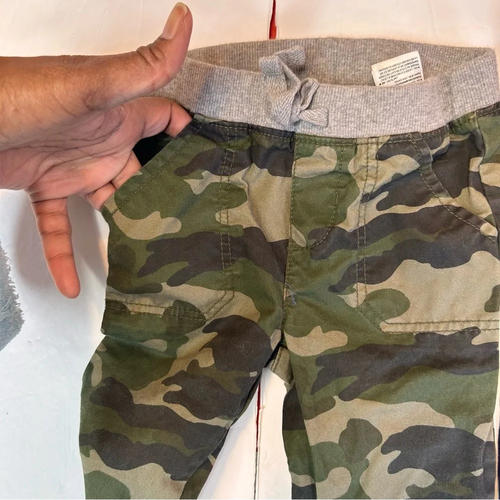 Old Navy Green Camouflage& Blue Van Heusen Kids Joggers pants size 12 /18-24M